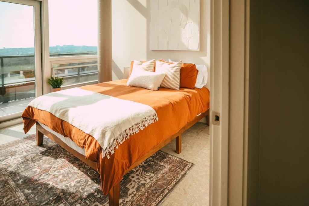 New Luxury 2Br Penthouse Apt In Central Halifax Zewnętrze zdjęcie